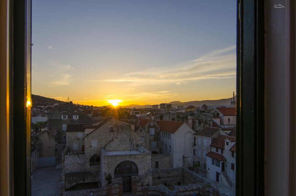 Sunny Split Studios Bagian luar foto