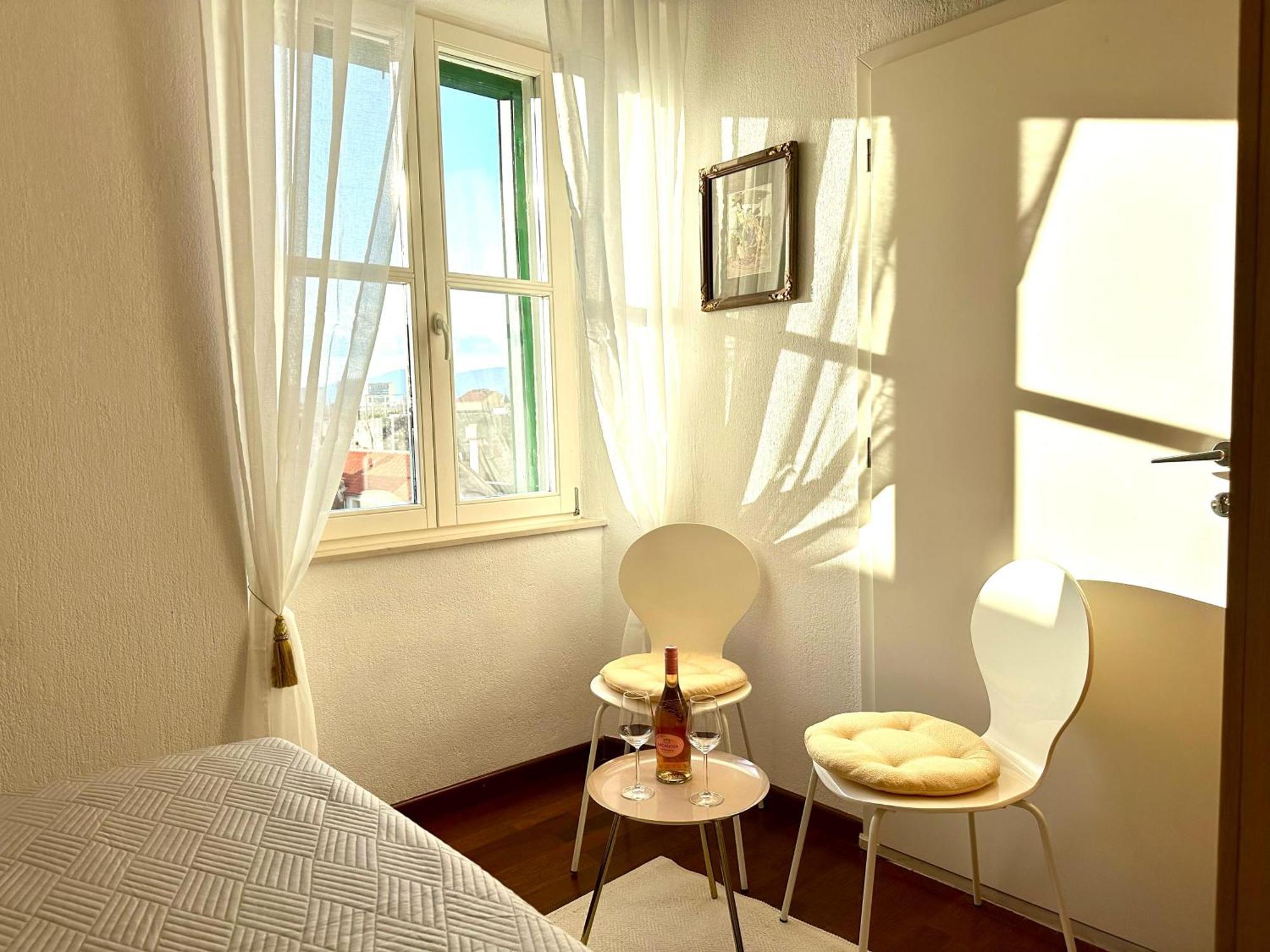 Sunny Split Studios Bagian luar foto