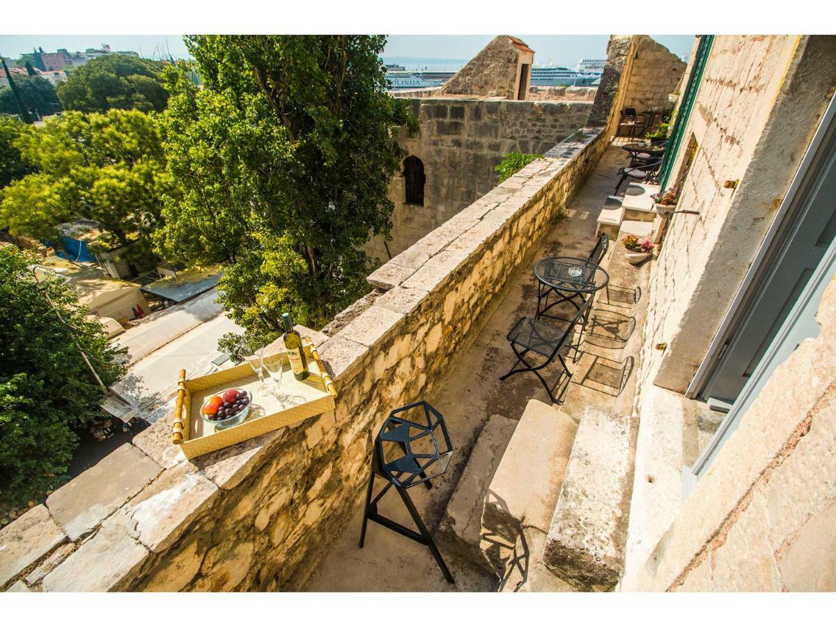 Sunny Split Studios Bagian luar foto